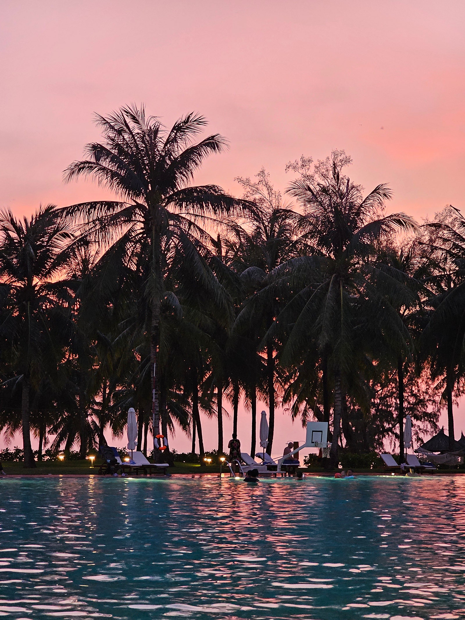 푸꾸옥의 노을지는 하늘