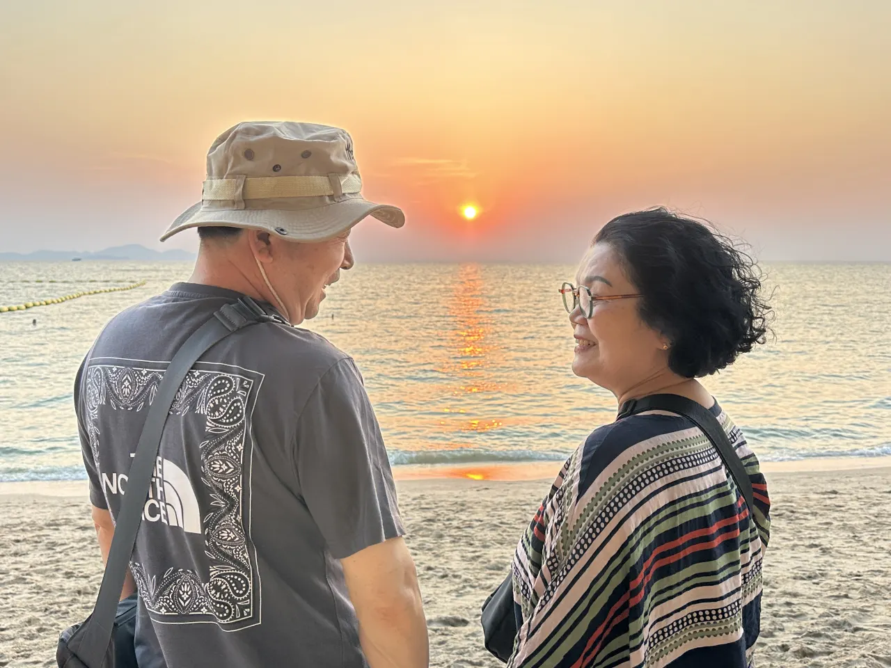 민또패밀리의 태국 방콕 파타야 여행후기 (파타야 해변선셋 영상추가)